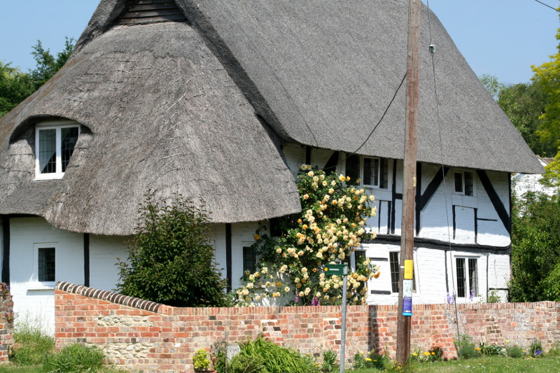 Sotwell thatched house